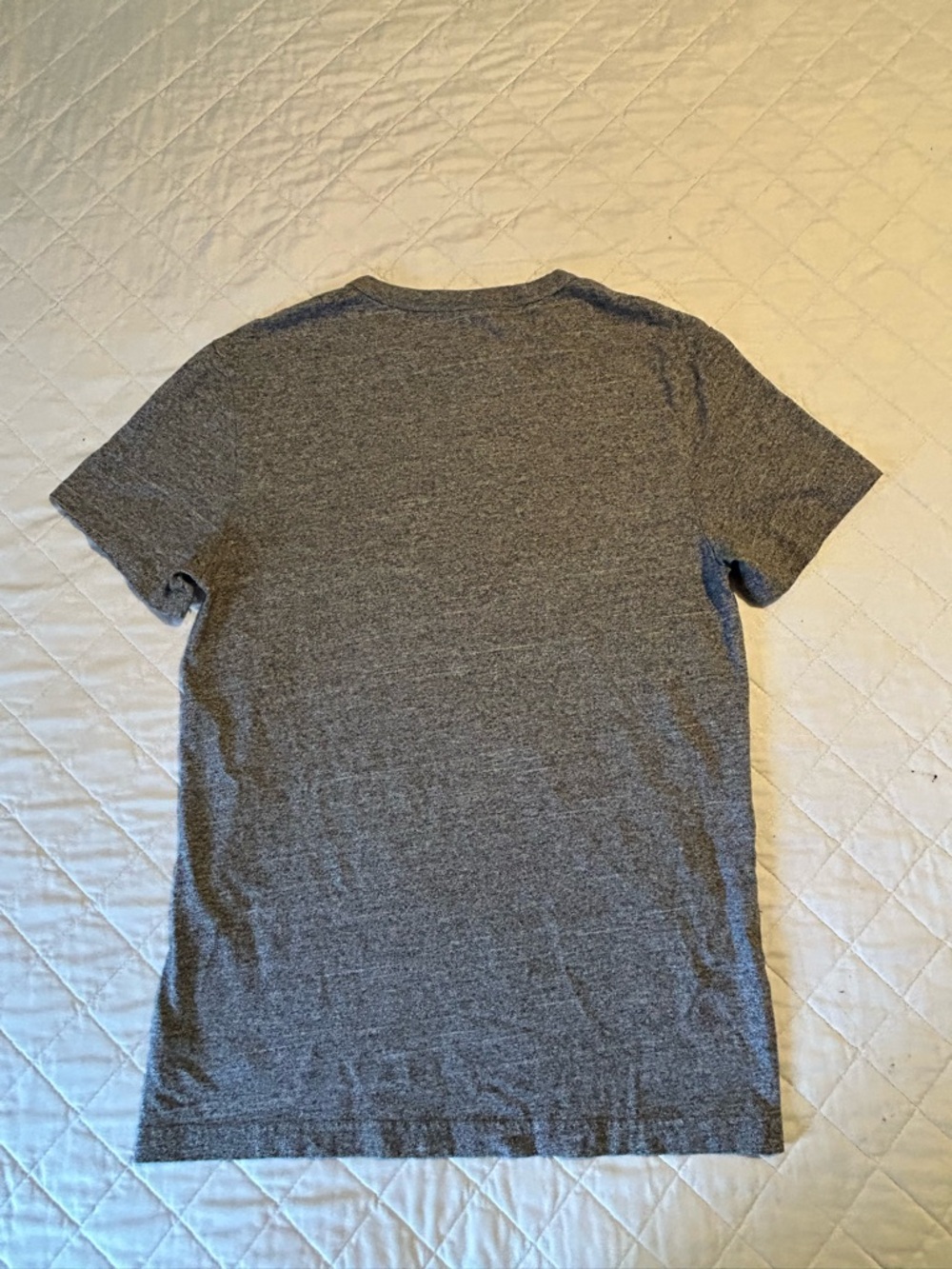 T-Shirt - Picture 7 of 10